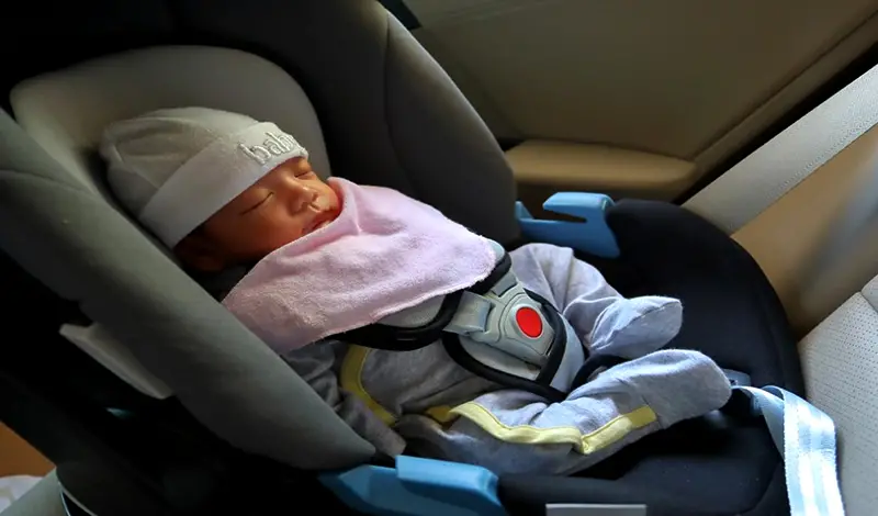 How Soon After Birth Can A Baby Travel By Car